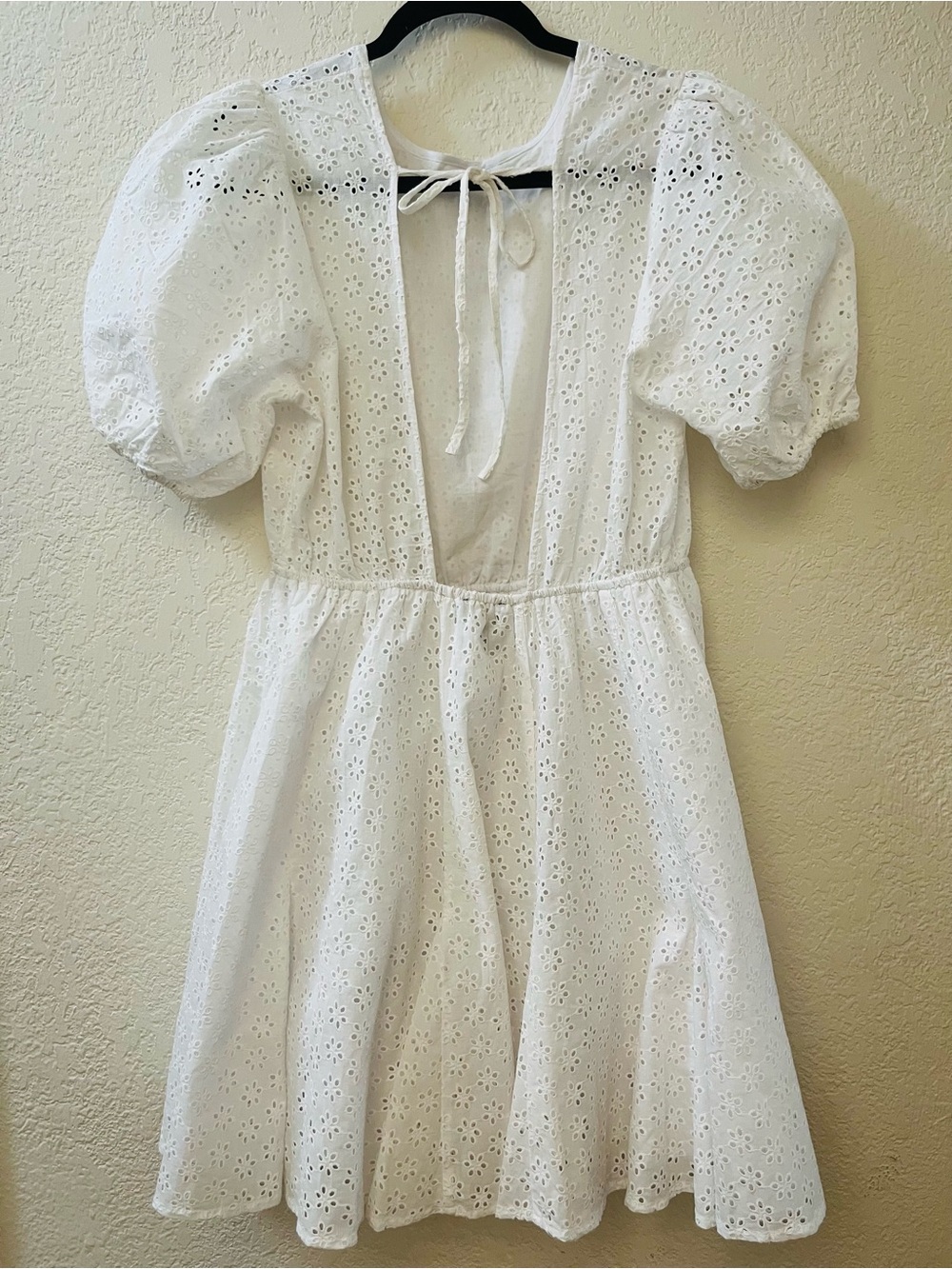 Forever 21 White Eyelet Puff Sleeve Midi Dress - Picture 6 of 11